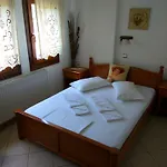 Papagiannopoulou Apartment *